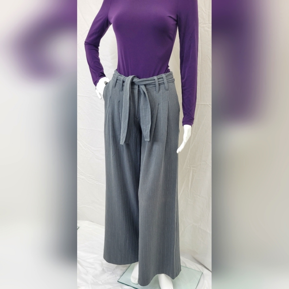Spiegel Wide Leg Pleated Dress Pants w/Tie Belt, Gray, White Pin Stripe